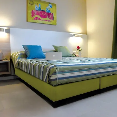Costa Natura Aparthotel